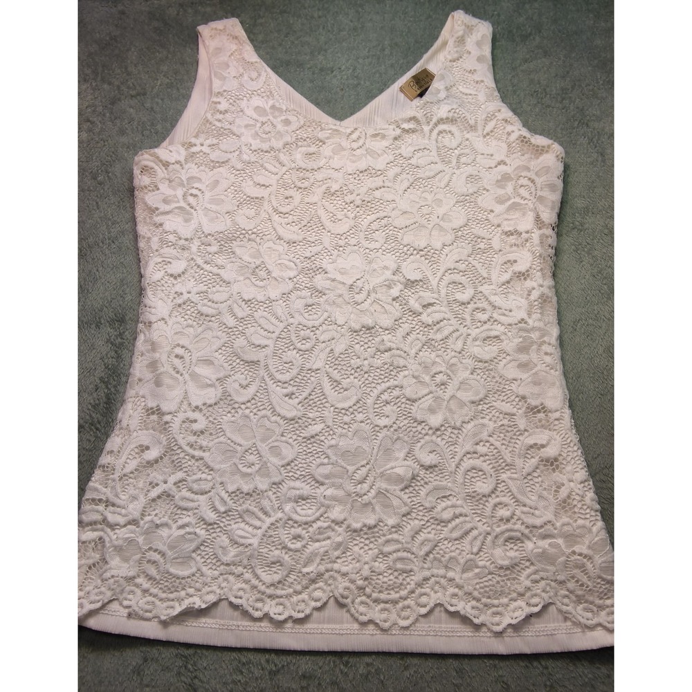 Boutique Essentials White Floral Lace V-Neck Sleeveless Tank Top Scalloped Hem